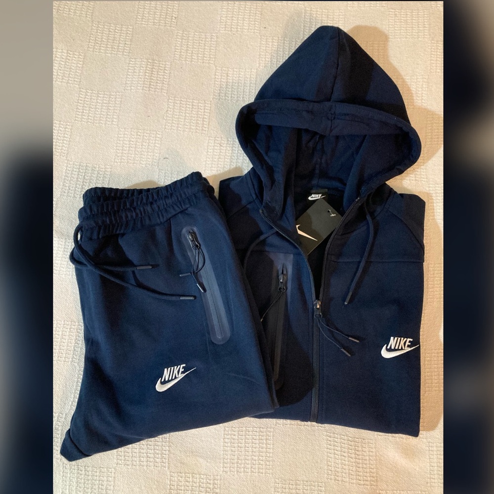 Nike Track Suit